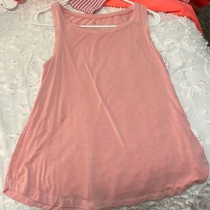 Barely worn pink AEO tank top!